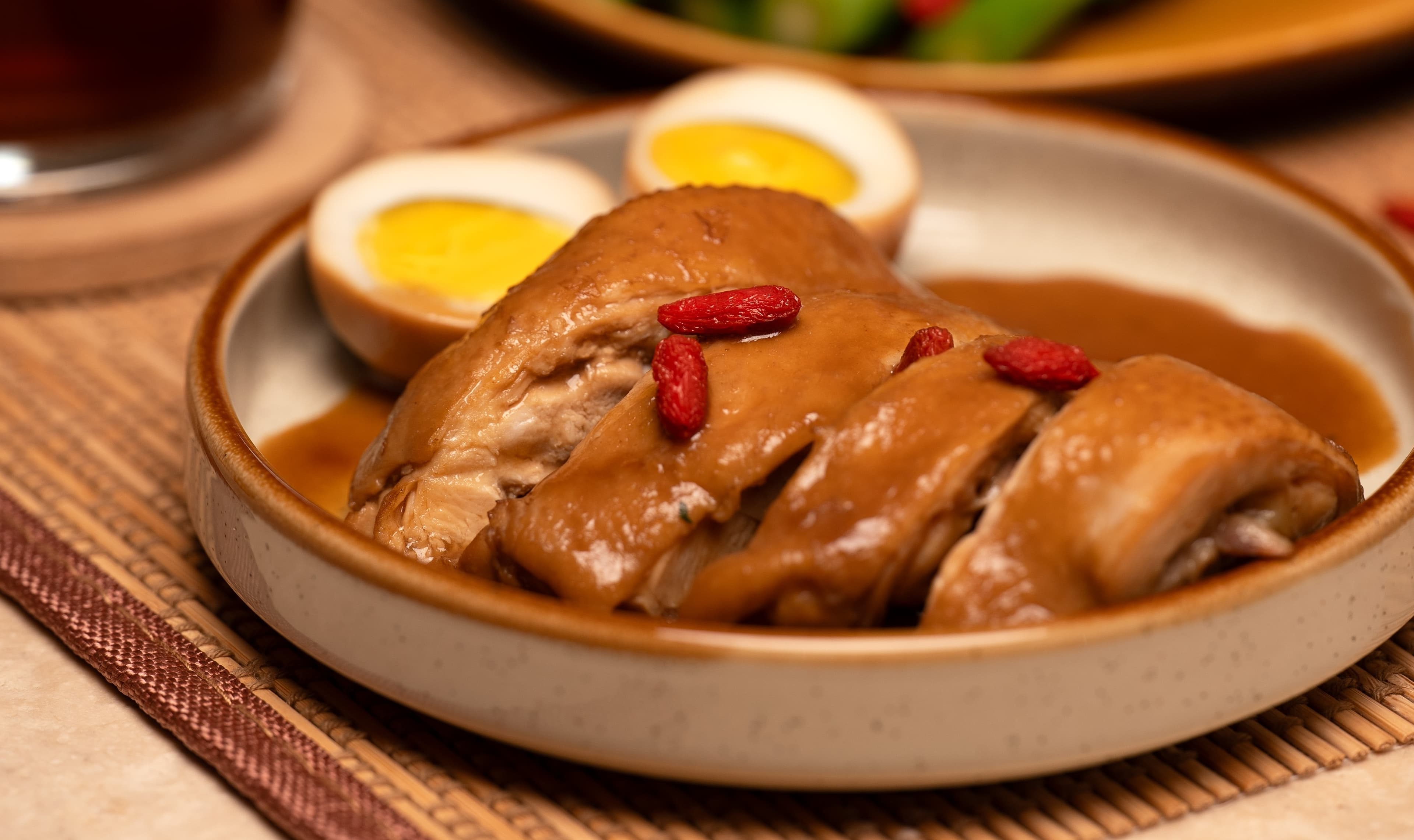 Mei Kuei Lu Chicken with Egg